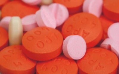 Warfarine is safe after first therapy with low molecular weight heparin in patients with cancer and thrombosis