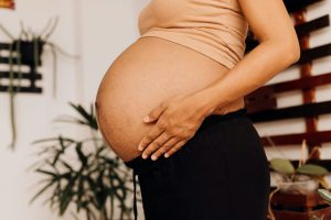 woman pregnant